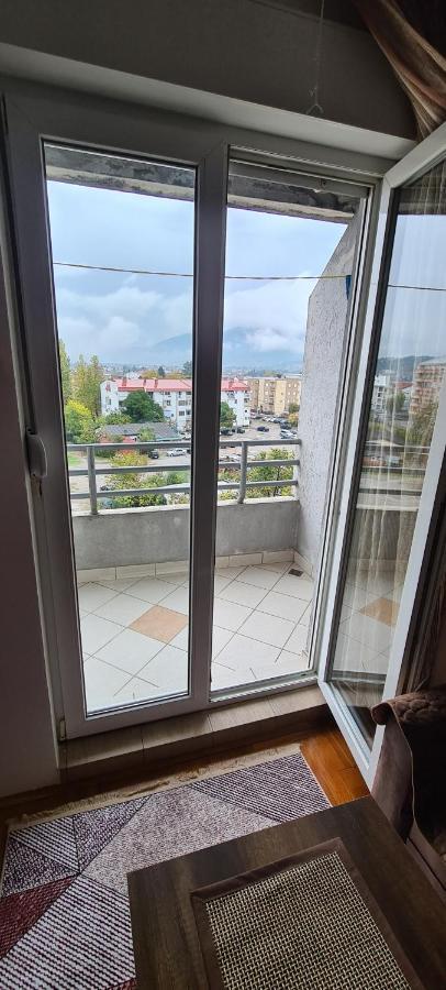 Apartman Velimir Stari Aerodrom Podgorica Buitenkant foto