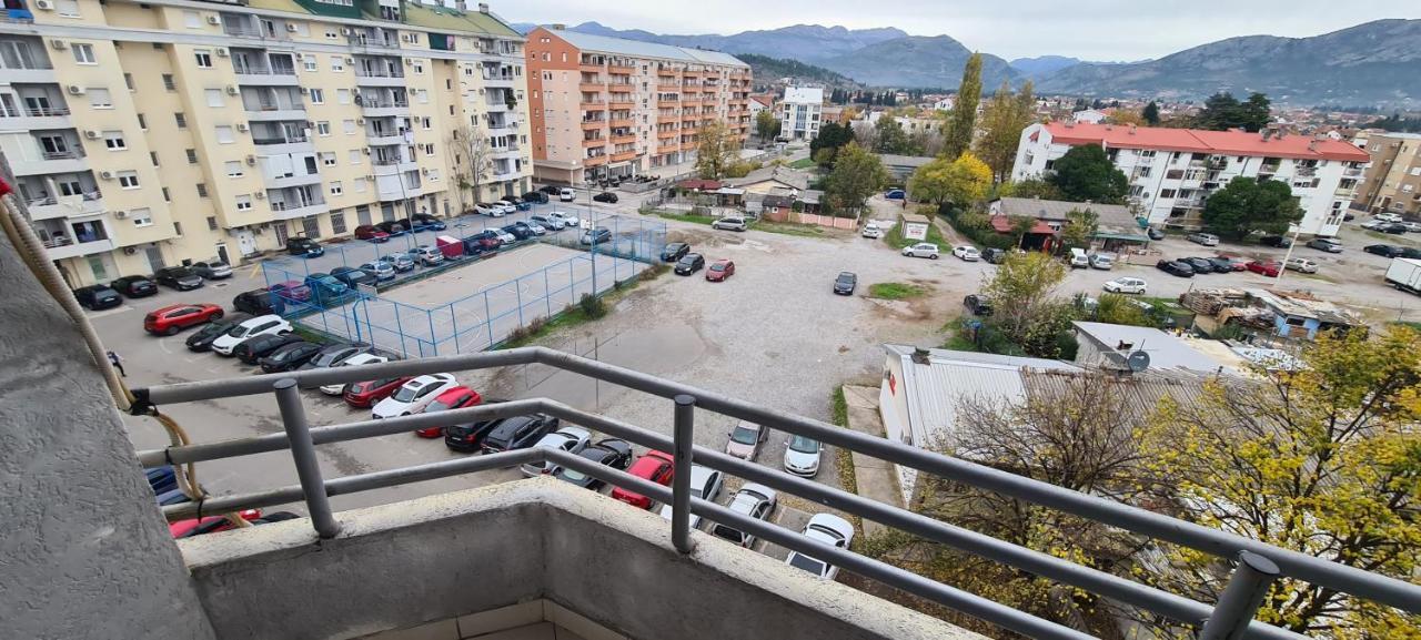 Apartman Velimir Stari Aerodrom Podgorica Buitenkant foto